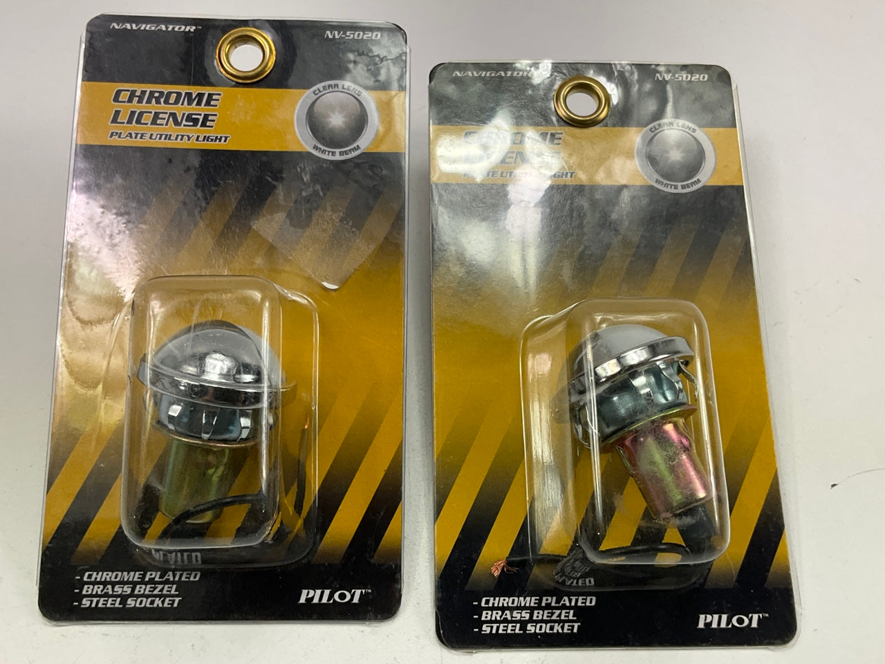 (2) Pilot NV5020 Dome Style License Plate Light Lamp 1.5'' Chrome