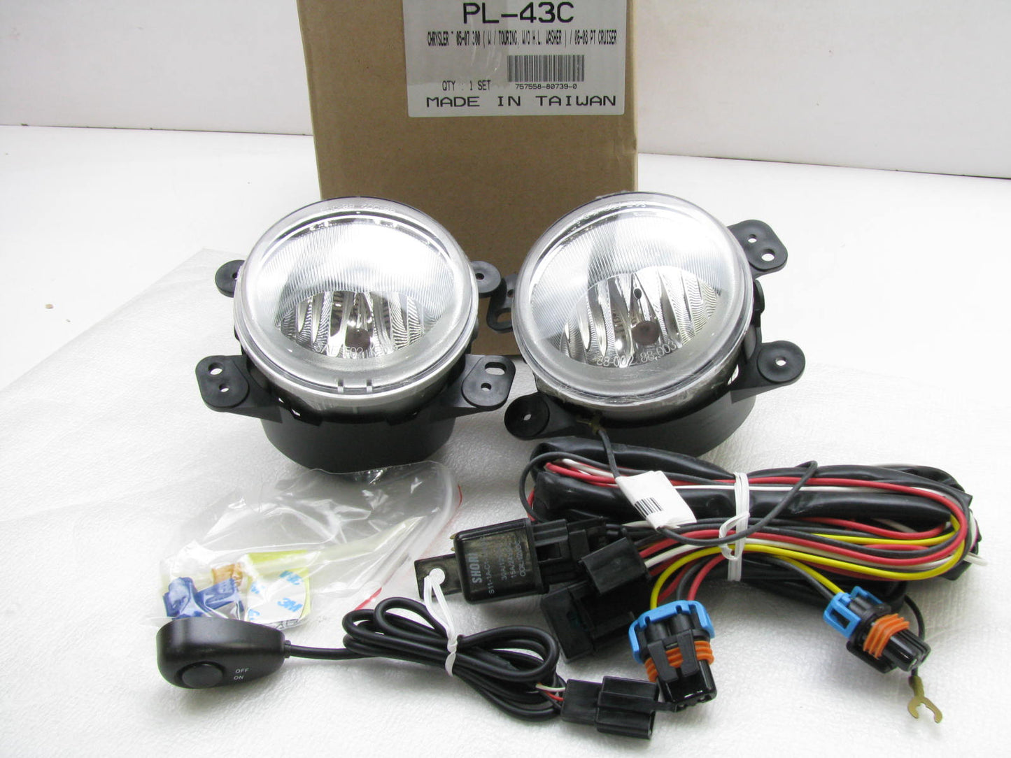 Pilot PL-43C Right / Left Fog Light Fog Lamp Kit W/ Relay, Switch, Wiring