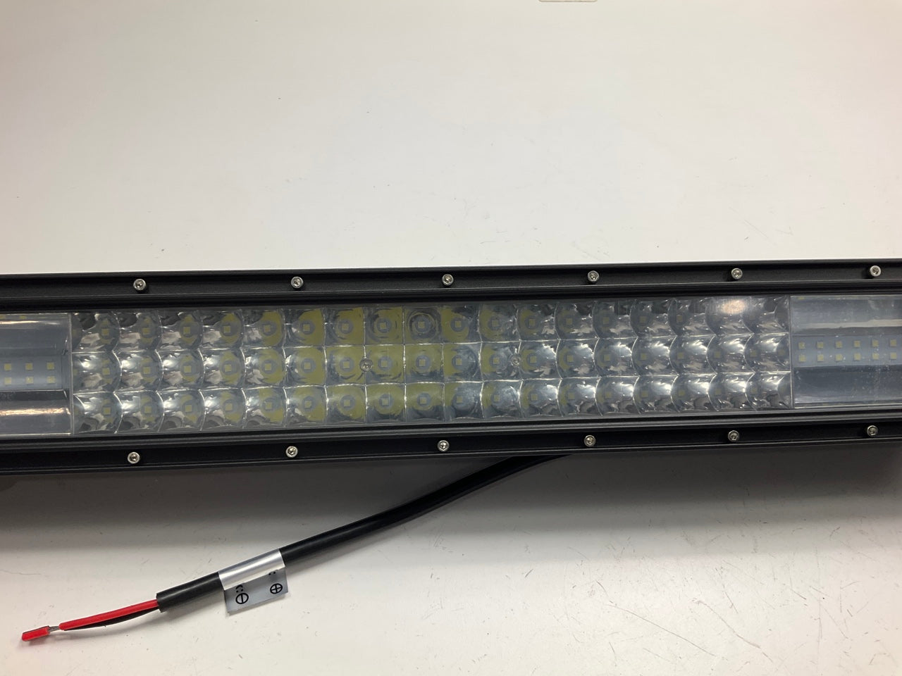 Pilot PL-9773 21.5'' 3-Row Center LED With Side LED Combo Light Bar