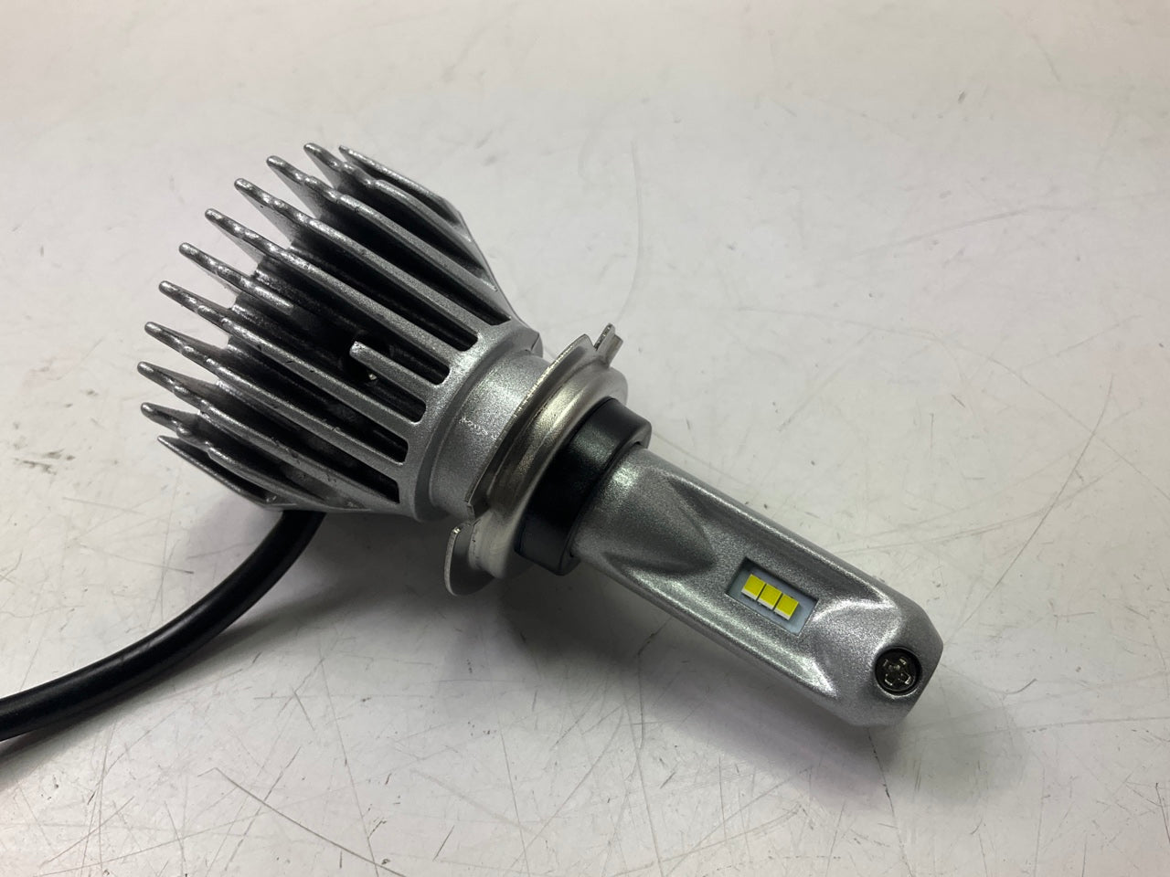 Pilot PL-H7 H7 LED Fog Lamp Fog Light Bulbs, 12V/25W, 30,000HRS, 2 PC 6,000K