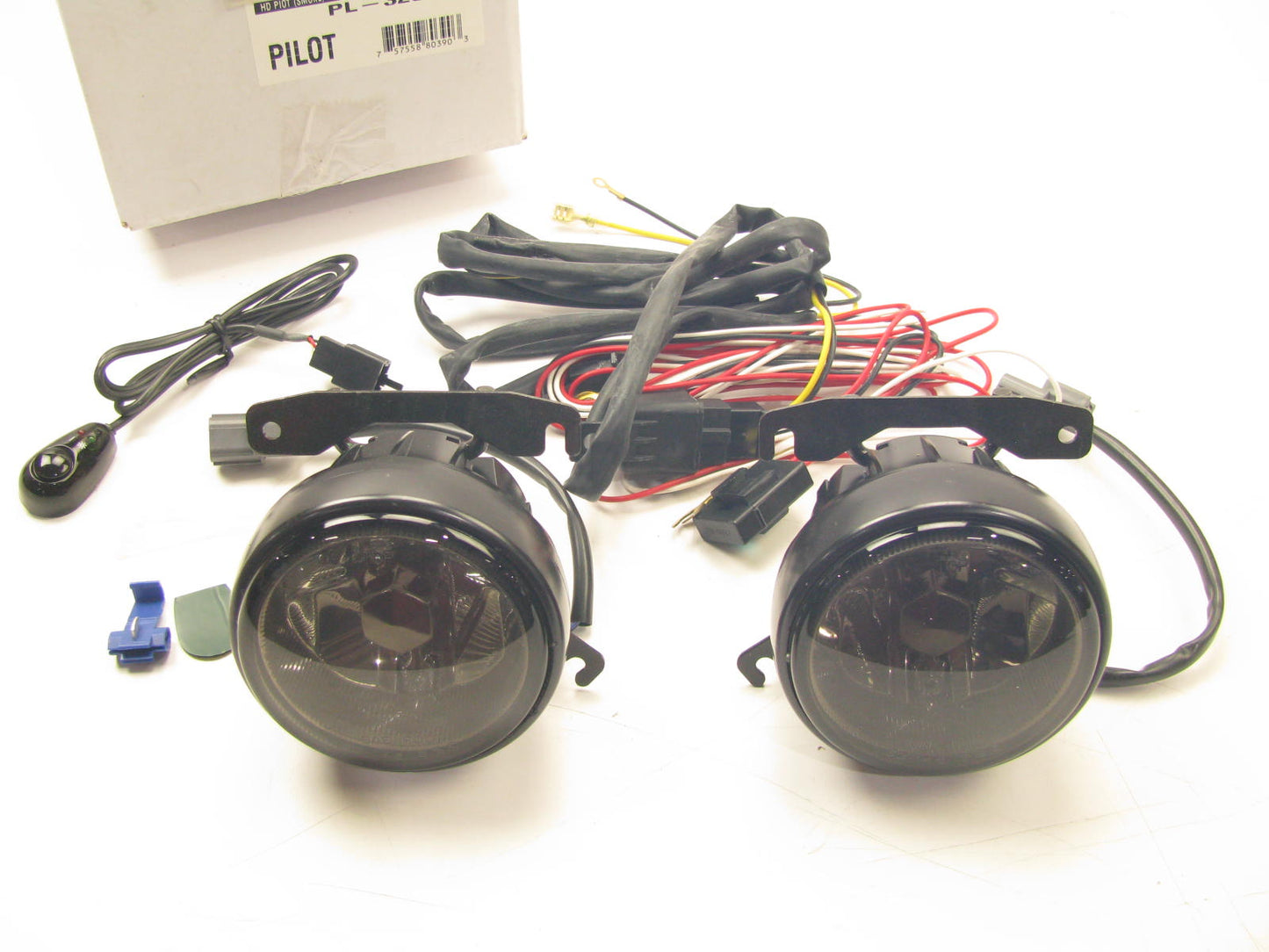 Pilot PL32S SMOKED Fog Light Lamp Kit, Complete W/ Wiring & Switch - 03-05 Pilot