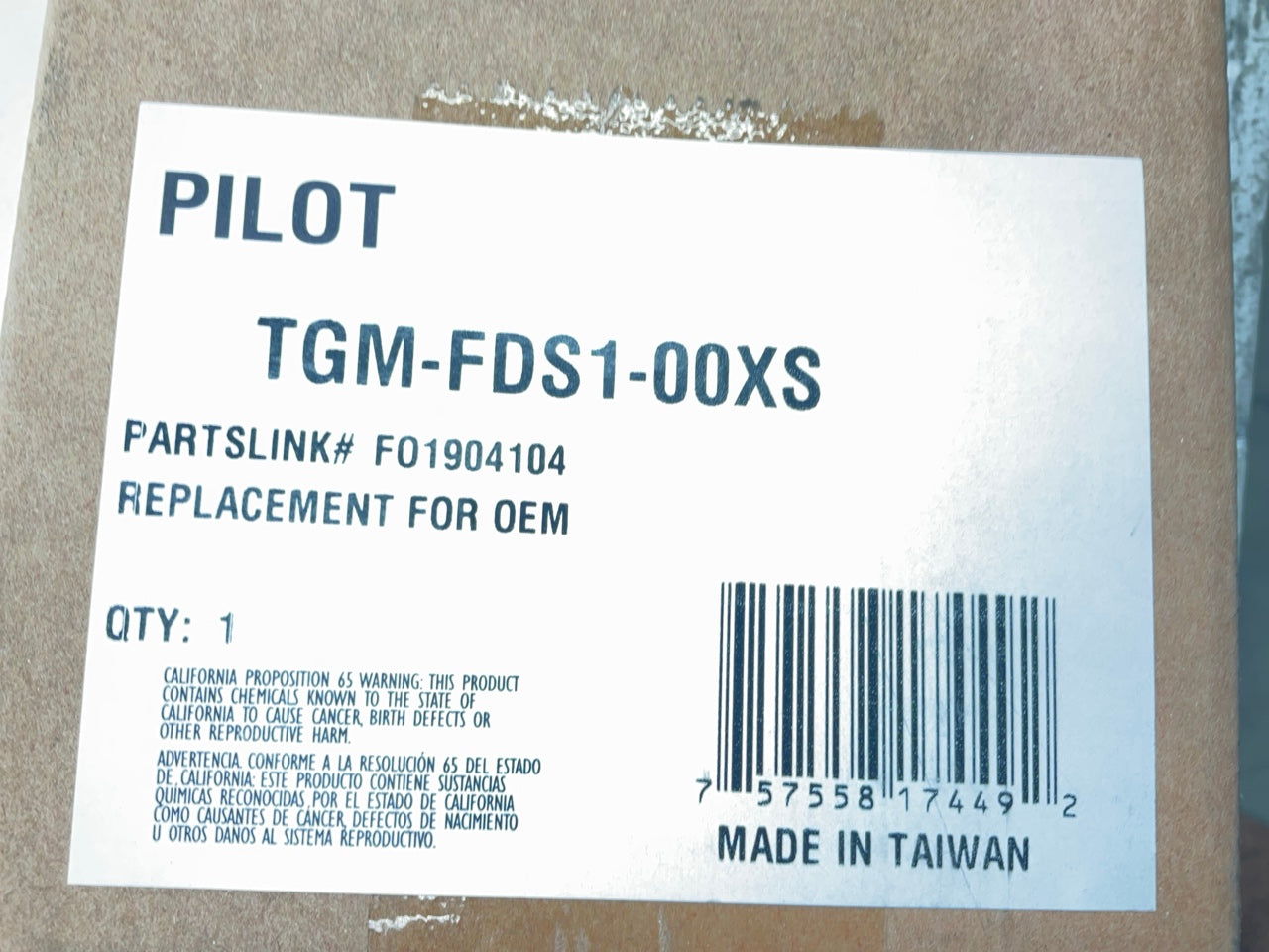 Pilot TGM-FDS1-00XS Tailgate Cover Molding Top Protector Cap