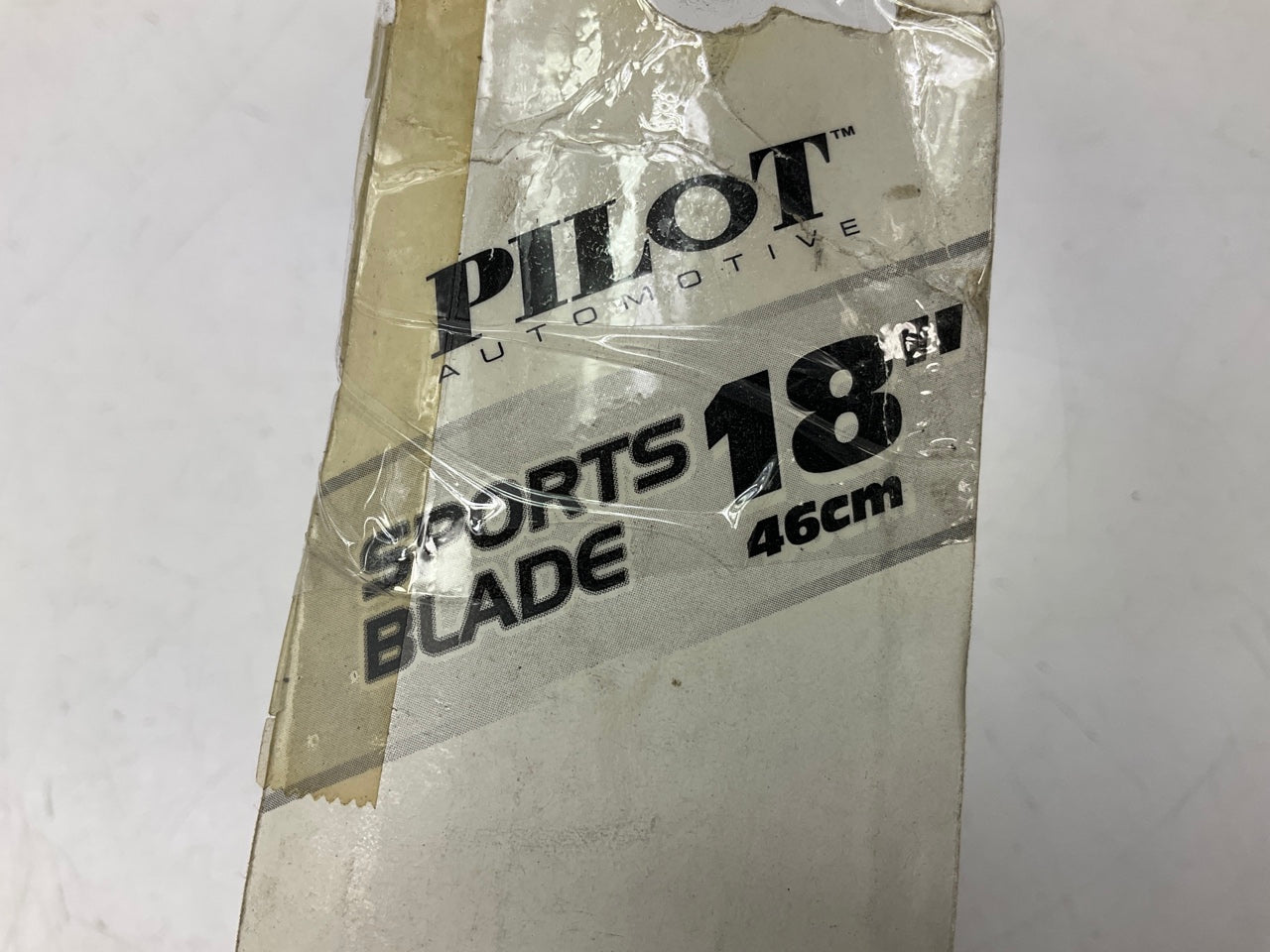 Pilot WBC-18R Sports Windshield Wiper Blade, 18'' Red