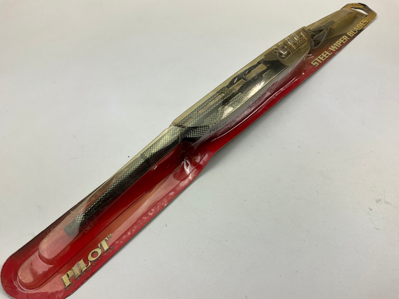 Pilot WBG-18CF - GTR 18'' Black Carbon Fiber Wiper Blade