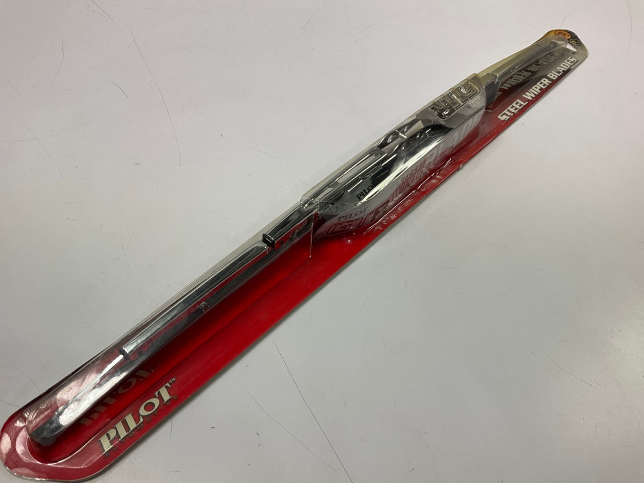 Pilot WBG24C GTR Chrome Windshield Wiper Blade, 24''
