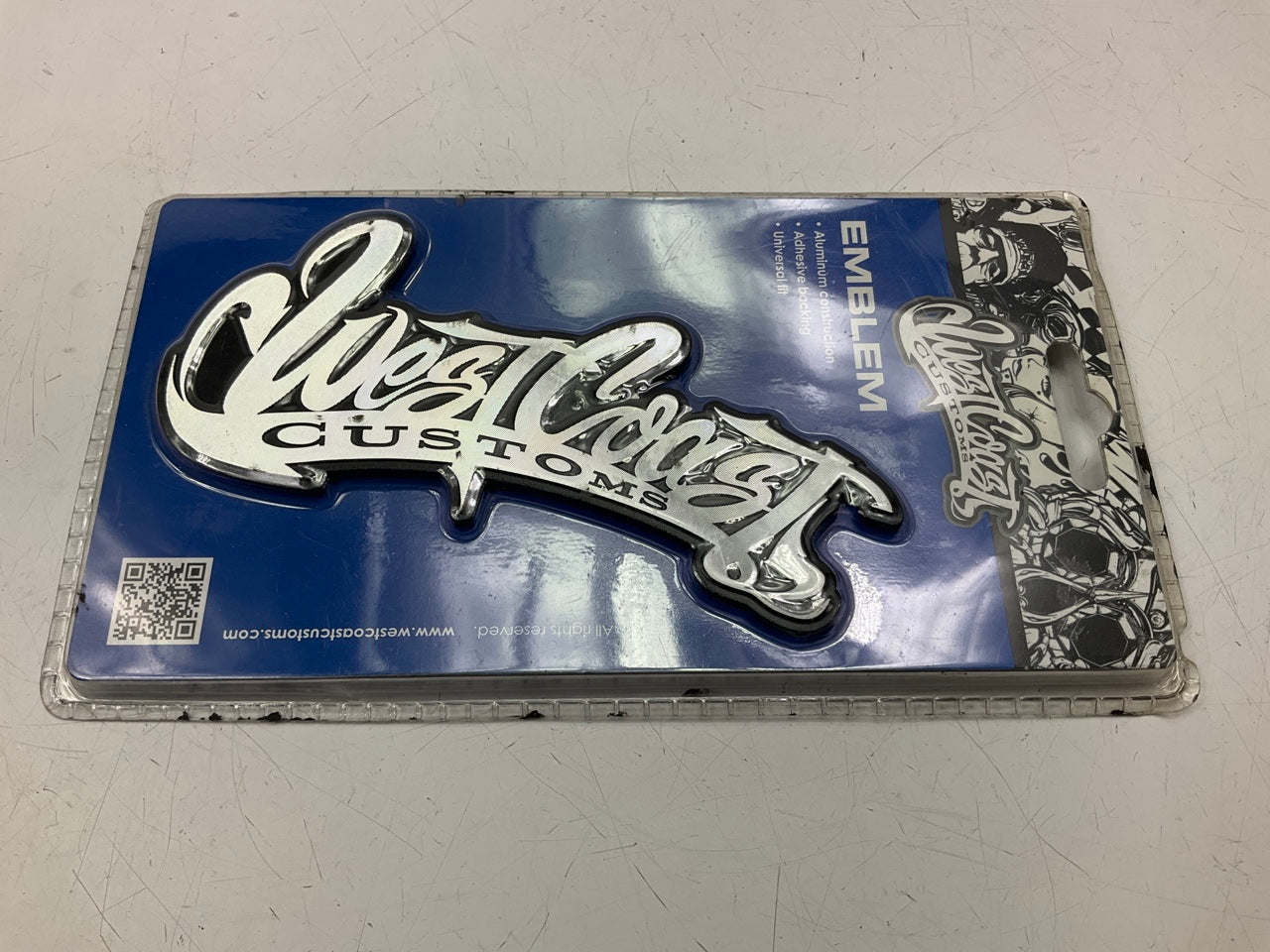 Pilot WCC-0101 Aluminum Emblem ''West Coast Customs'', Universal Fit