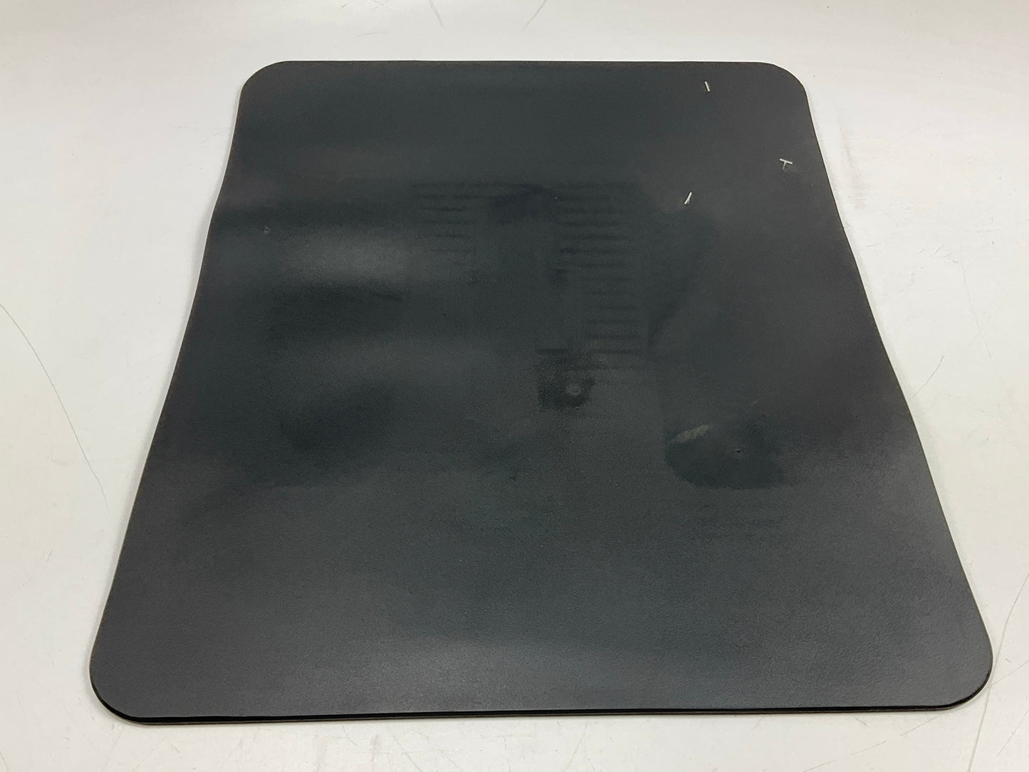 (2) Plasticolor 001217 Rear Rubber 14''x17'' Floor Mats Black Yellow Bowtie Chevy