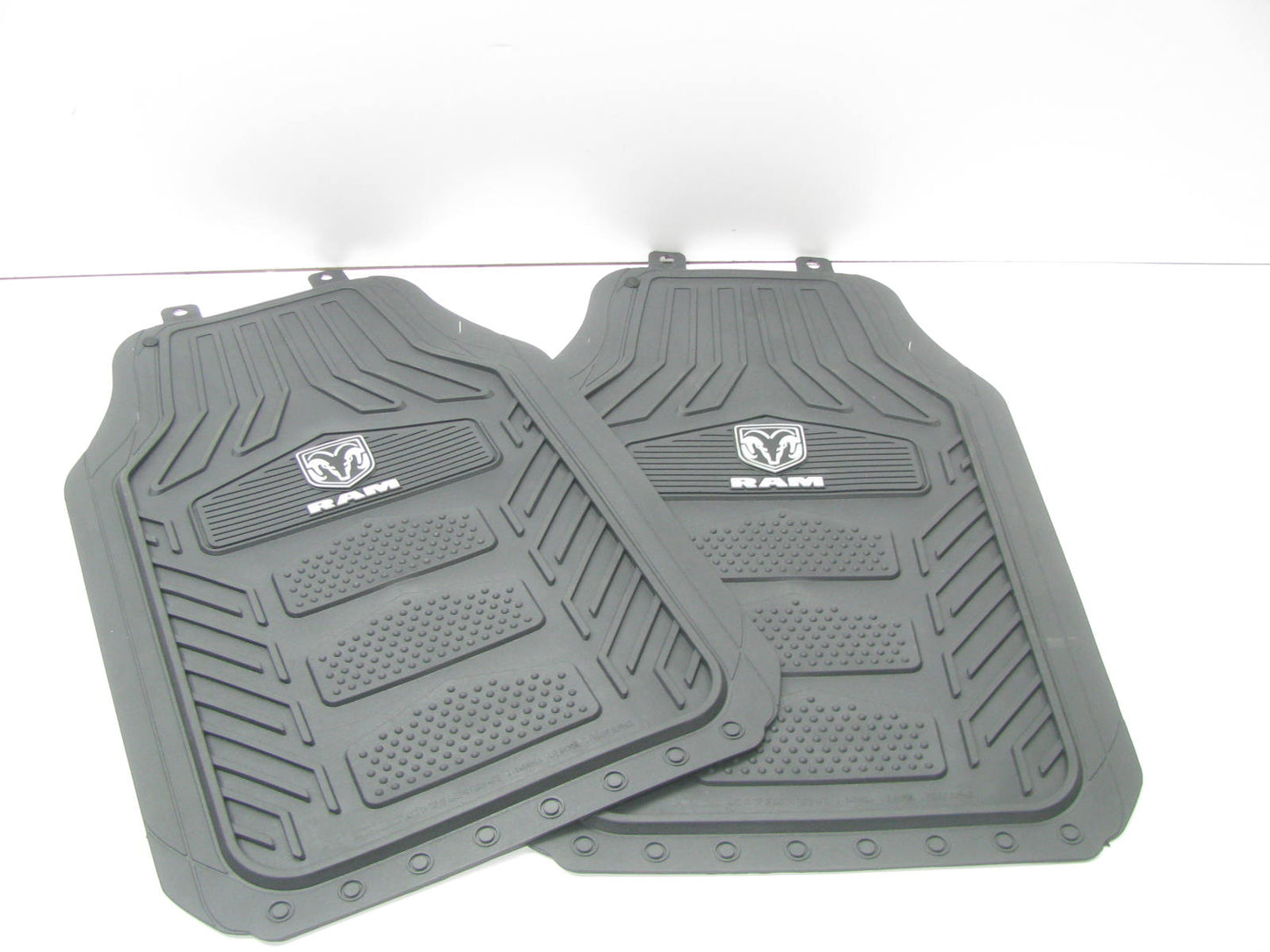 Plasticolor 001672 Black Rubber Floor Mats For Dodge Truck, With Logo, 27''x17.5''