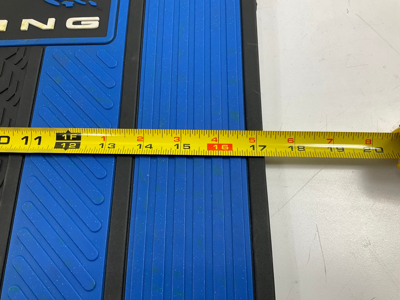 Plasticolor 001727 R Racing Velocity Blue 2-Piece Floor Mats  26-3/4'' X 17''