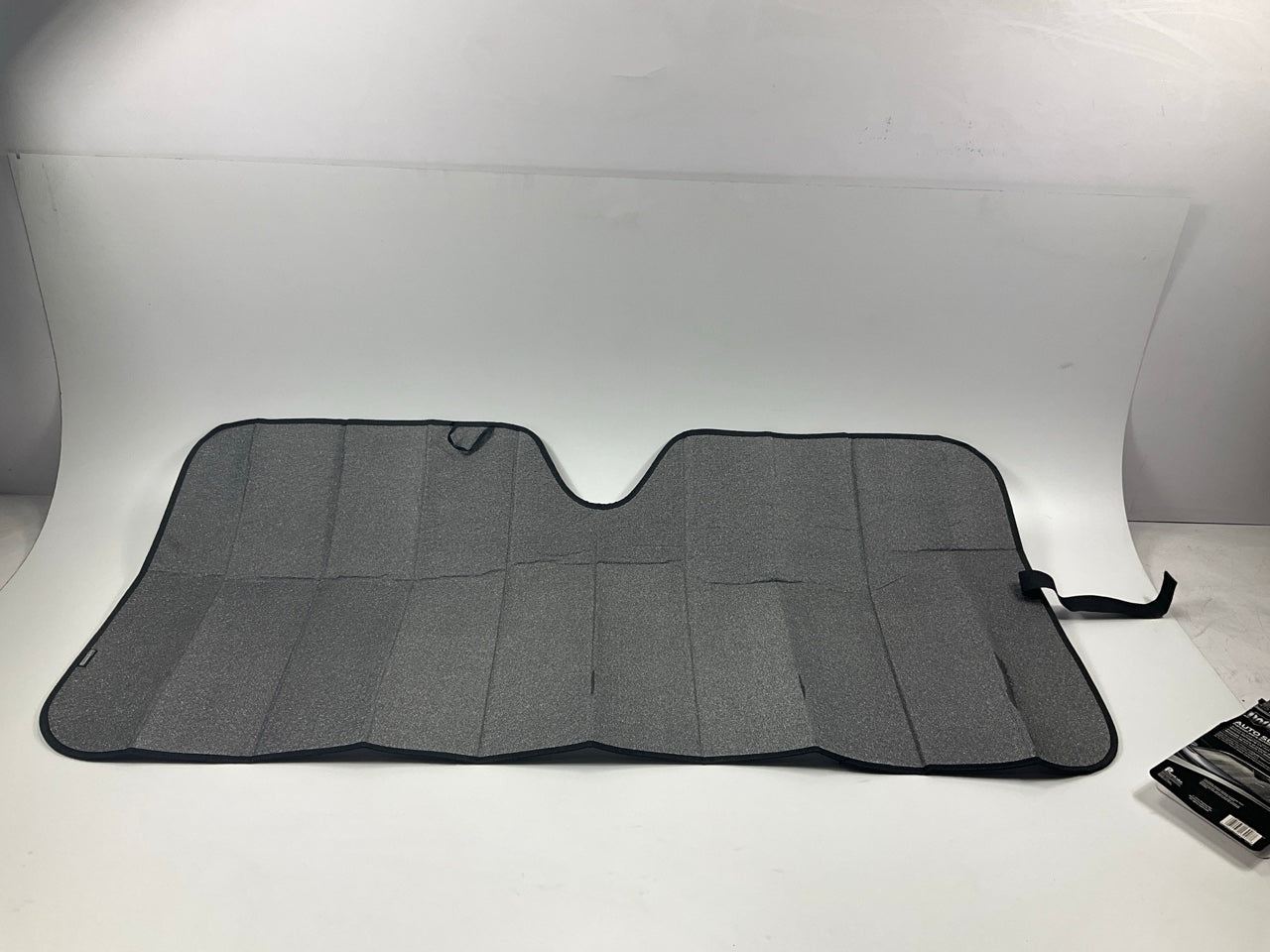 Plasticolor 003908 Weatherpro Dark Ice Accordion Sunshade, 58'' X 27-1/2''