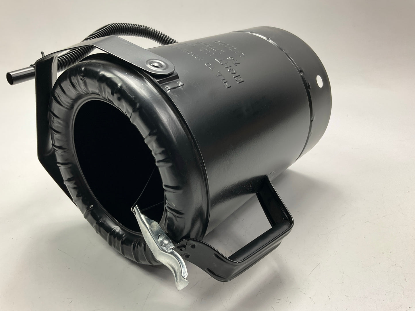 Plews 75-668 LubriMatic Painted Measure W/ Flex Spout - 8 Quart