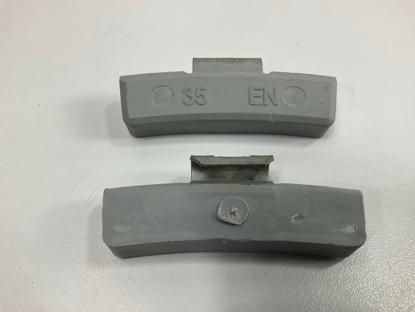 25 Pcs - Plombco ENPS-35  35 Grams Clip-on Wheel Balancing Weights 1.23 Oz