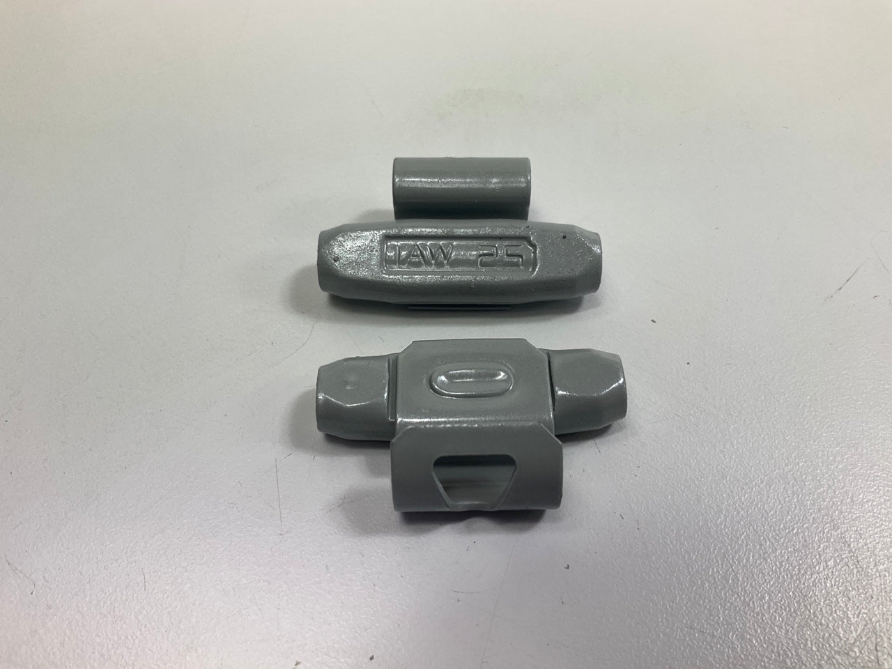 Plombco IAWFE-25 Wheel Balancing Weights 0.88 Oz Each - Box Of 25