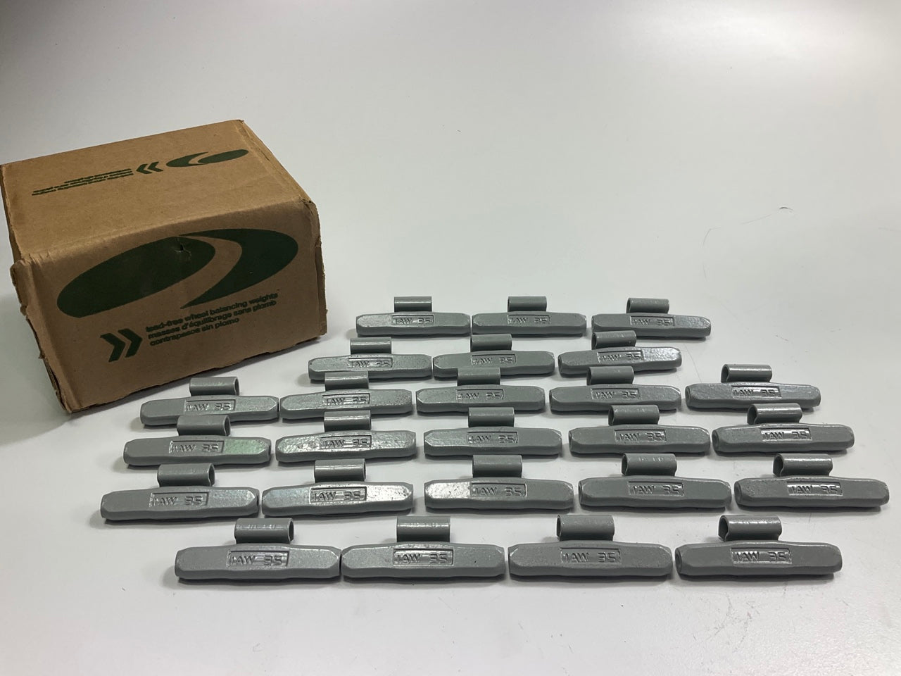 Plombco IAWFE-35 Wheel Weights 1.25 Oz Each, 25 Pcs