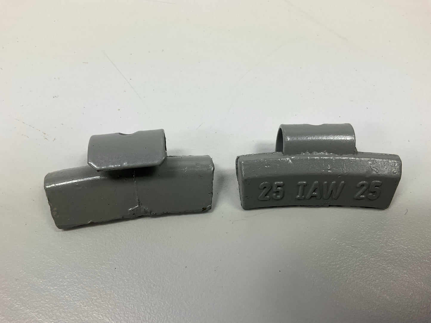 Plombco IAWS-25 Wheel Weights - 25G, 0.88 Oz Each - Box Of 20