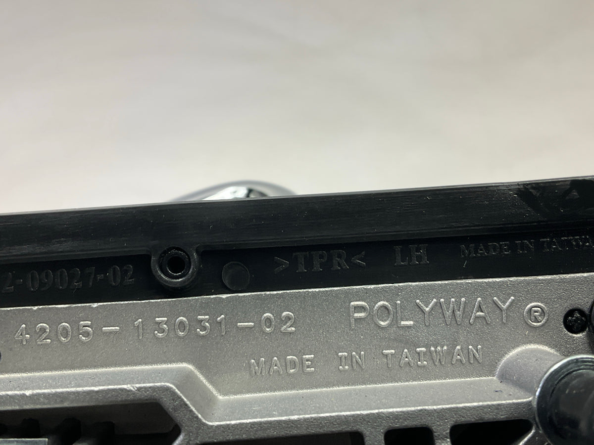 Polyway 11109027-152 Left Heated Mirror With Chrome Cover For 11-19 Chrysler 300