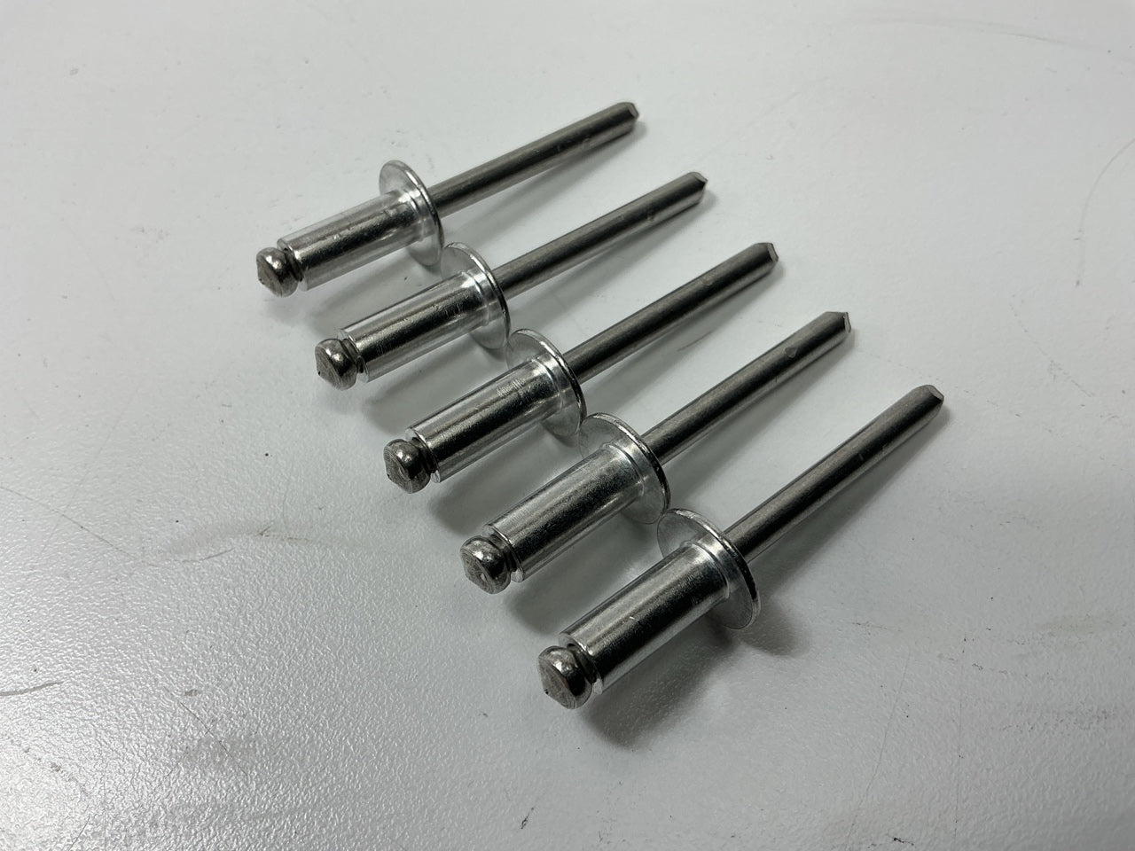 1000 Pcs POP Avdel 59499 Blind Aluminum Rivet 1/4'' Diameter 1/4''-3/8'' Grip Range
