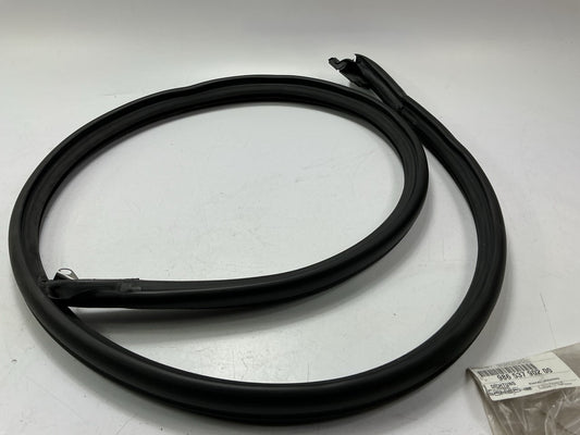 Right Passengers Door Lower Weatherstrip Seal OEM For 97-04 Boxster 9865379020