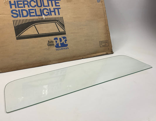 NOS CHIPPED CORNER PPG 1091T Rear Glass For 1968-1972 Chevrolet C10 Suburban