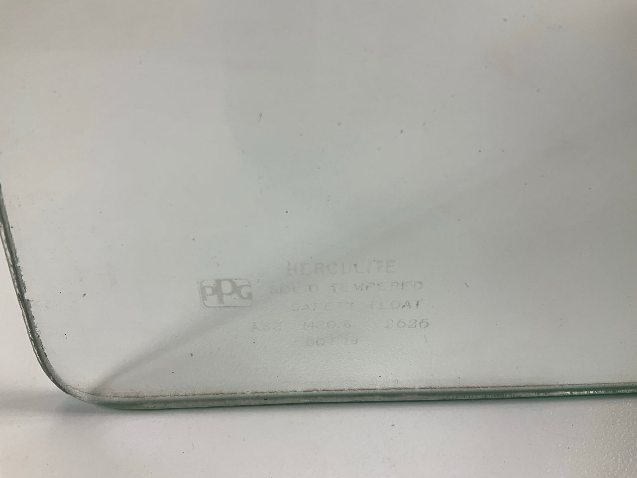 PPG 1091T Rear Window Glass 1967-1972 GMC C15/C1500 - Chevy C10,C20 Pickup Truck