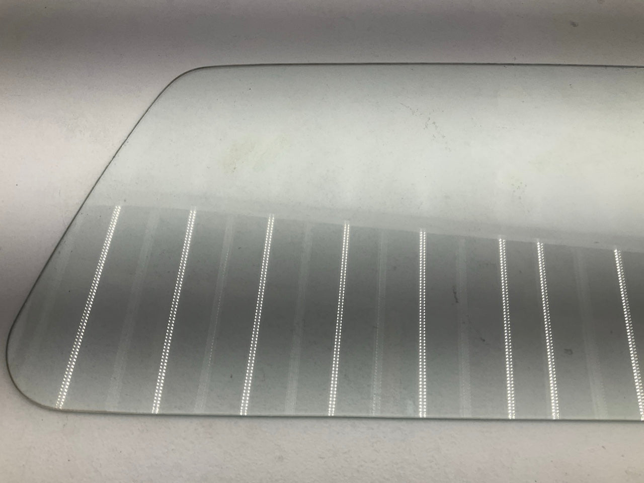 NOS PPG 1111T Herculite Rear Glass For 1972-1975 Dodge Pickup Truck