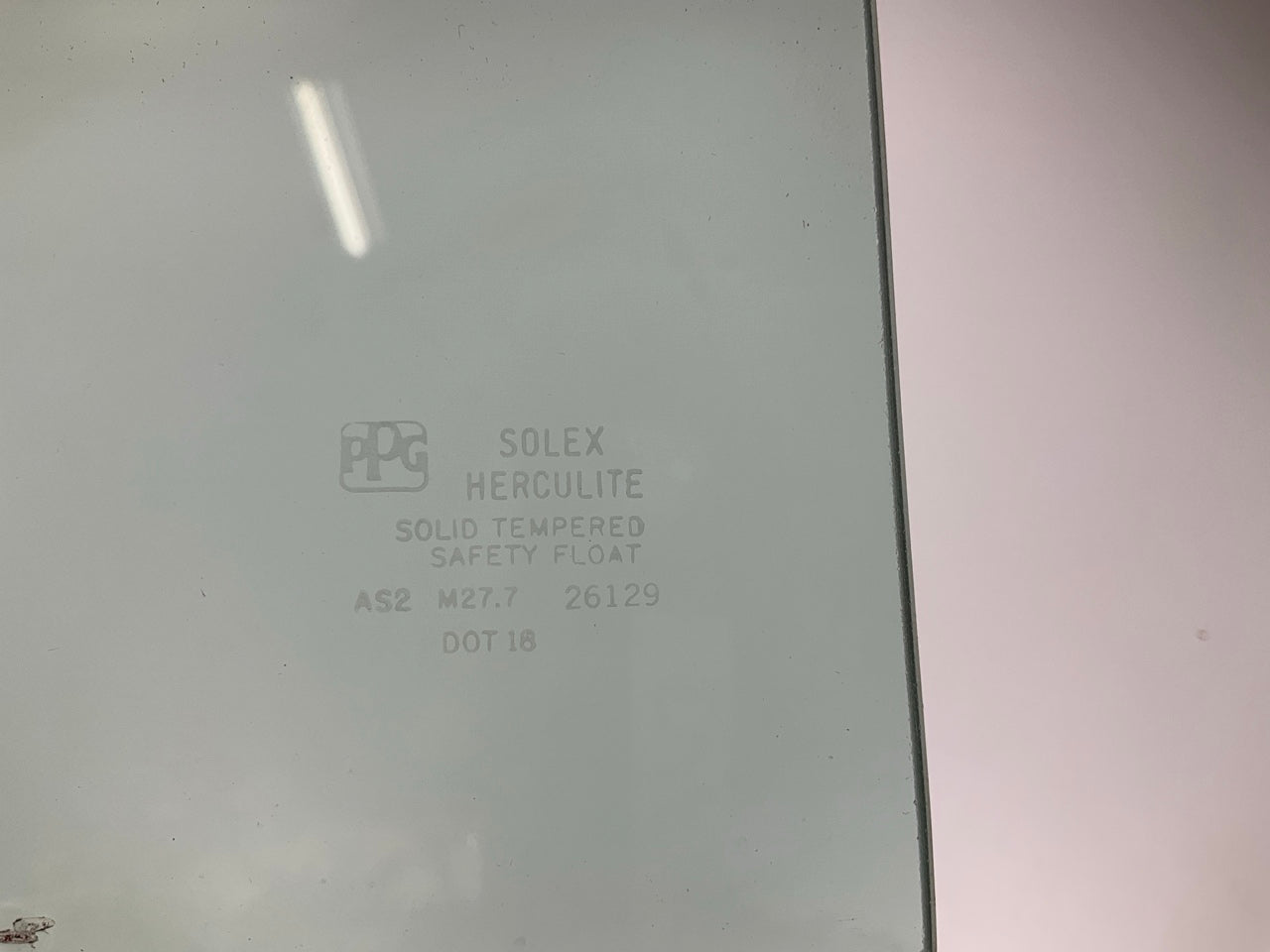 PPG V4831 Right Vent Window Glass - 1973-1979 Ford F100 F-150 F-250 F-350 Bronco