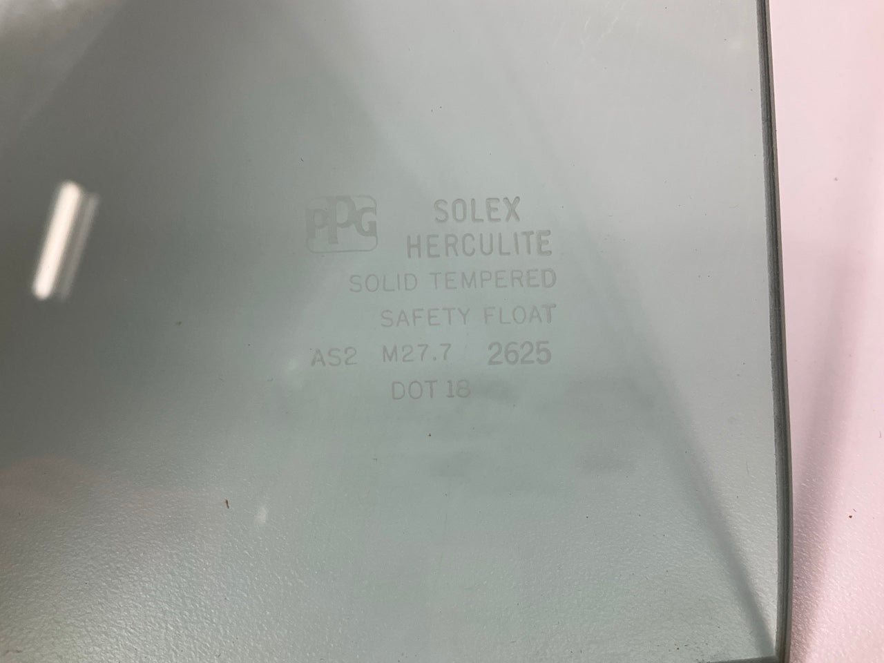 NOS - PPG V5330 Front Right Door Vent Window Glass 1975-1985 Ford Econoline Van