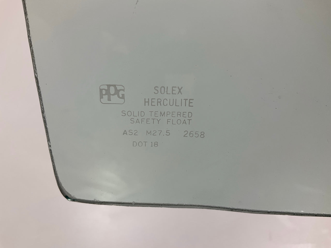 NOS Herculite PPG V5587 Left Sedan Vent Glass 77-89 Buick, Chevy, Pontiac