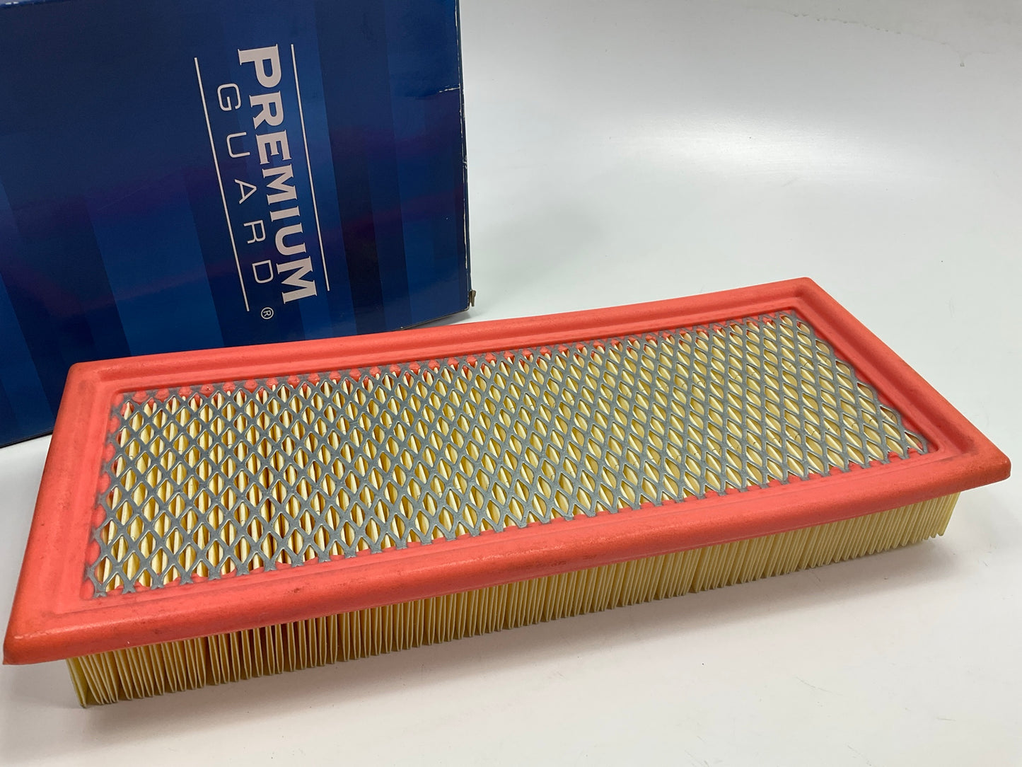 Premium Guard PA5567 Engine Air Filter