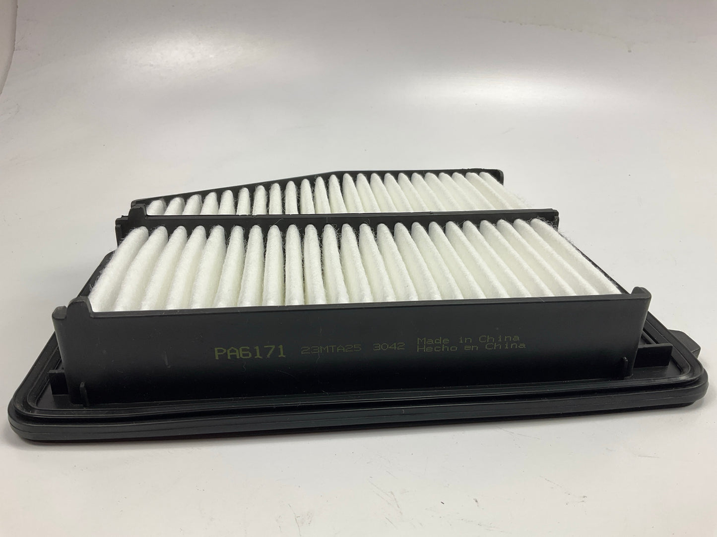 Premium Guard PA6171 Engine Air Filter