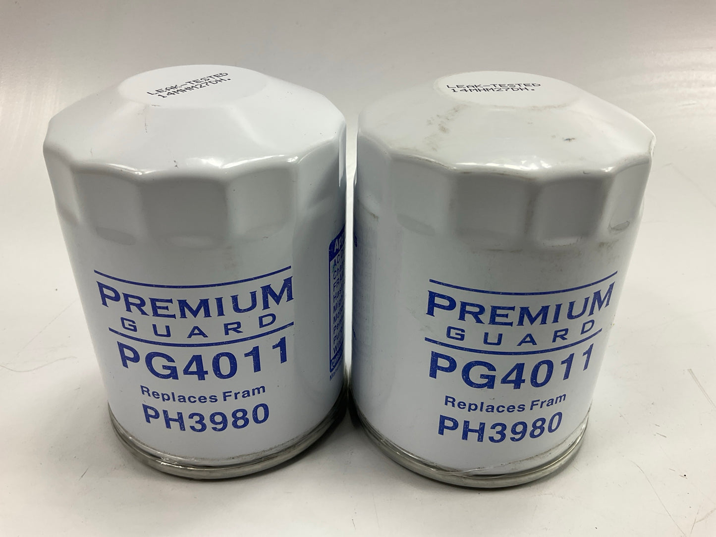 (2) Premium Guard PG4011 Engine Oil Filter