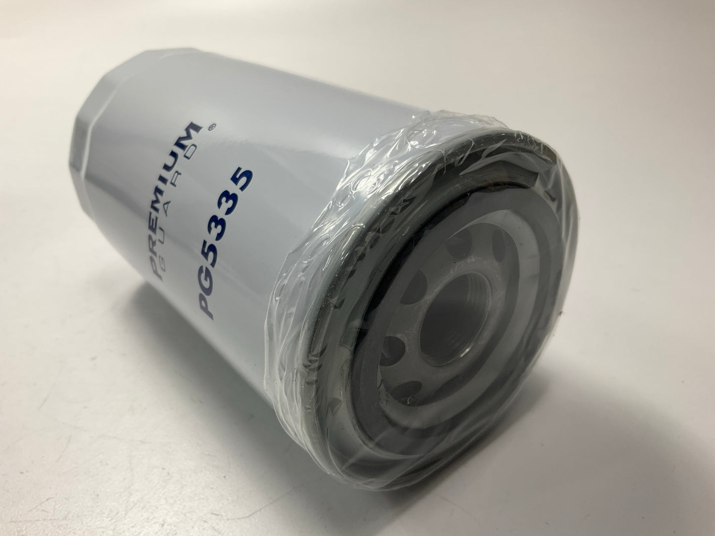 Premium Guard PG5335 Engine Oil Filter