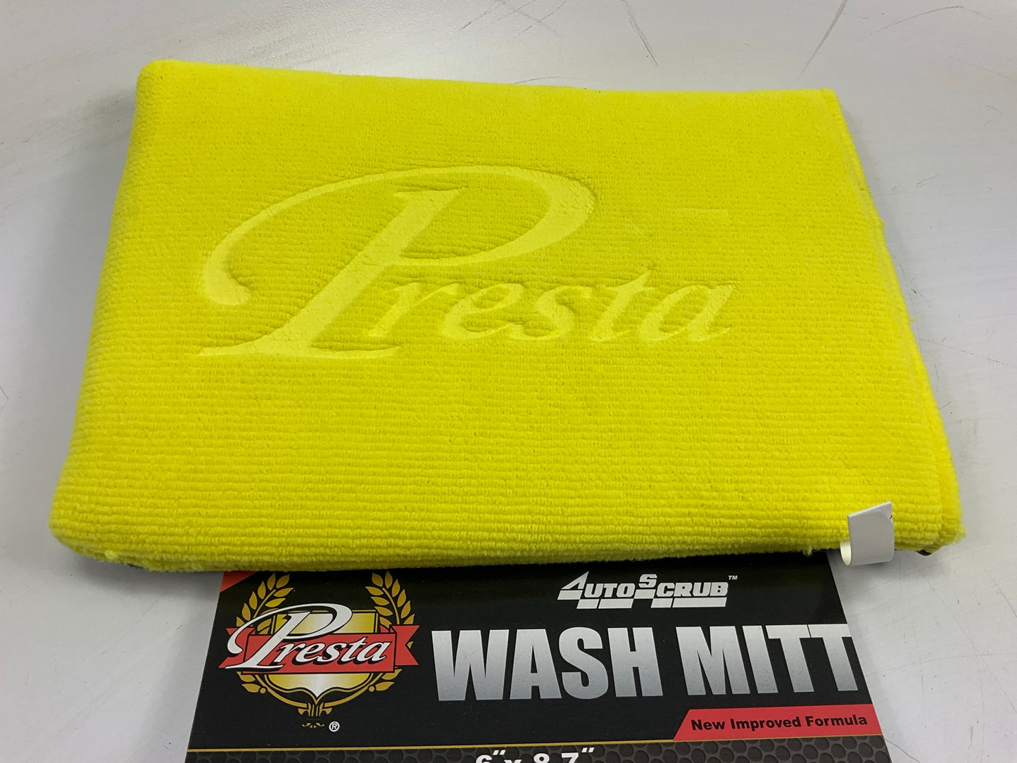 Presta 8130722 NANOSKIN Yellow Medium AutoScrub Wash Mitt (9'' X 6'')