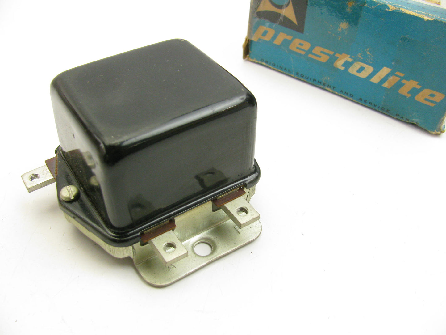 Prestolite P8-149 Voltage Regulator VBW-5202D 1956-1969 Masey Ferguson Tractor