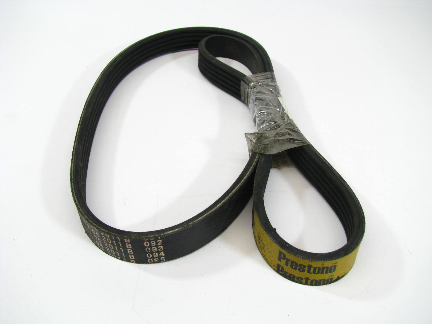 Prestone 390K-5 Serpentine Belt - 0.69'' X 39.50'' - 5 Ribs