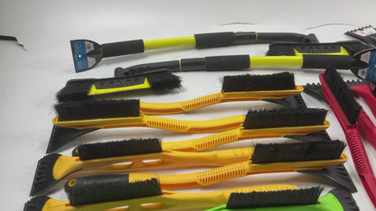 31 Assorted Mixed Ice Scrapers & Snow Broom Brushes - ICE SCRAPER Lot #7