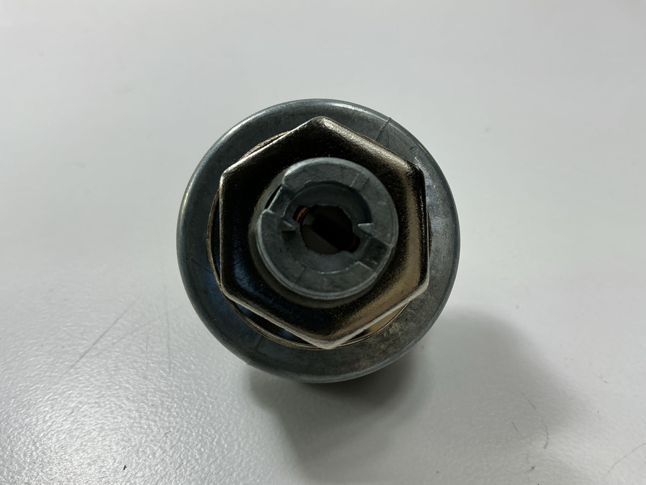 Primeline 7-01891 Ignition Switch  4 Position 5/8 Inch Mounting Stem 5 Terminals