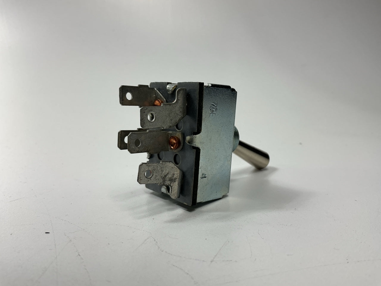 Primeline 7-01911 Power Take-Off (PTO) Toggle Switch 7019545, 1675800SM, 045848