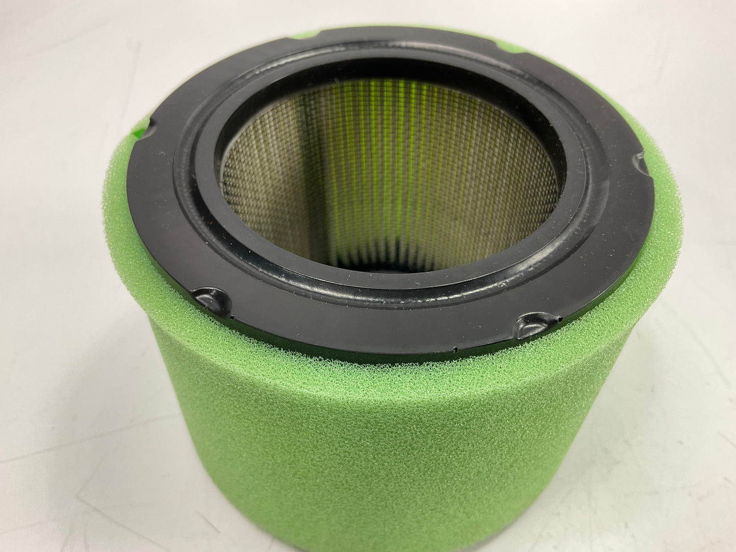 Primeline 7-02245 Air Filter 3-1/8'' HT X 4'' OD X 2-3/4'' ID 140-1891, 140-2379