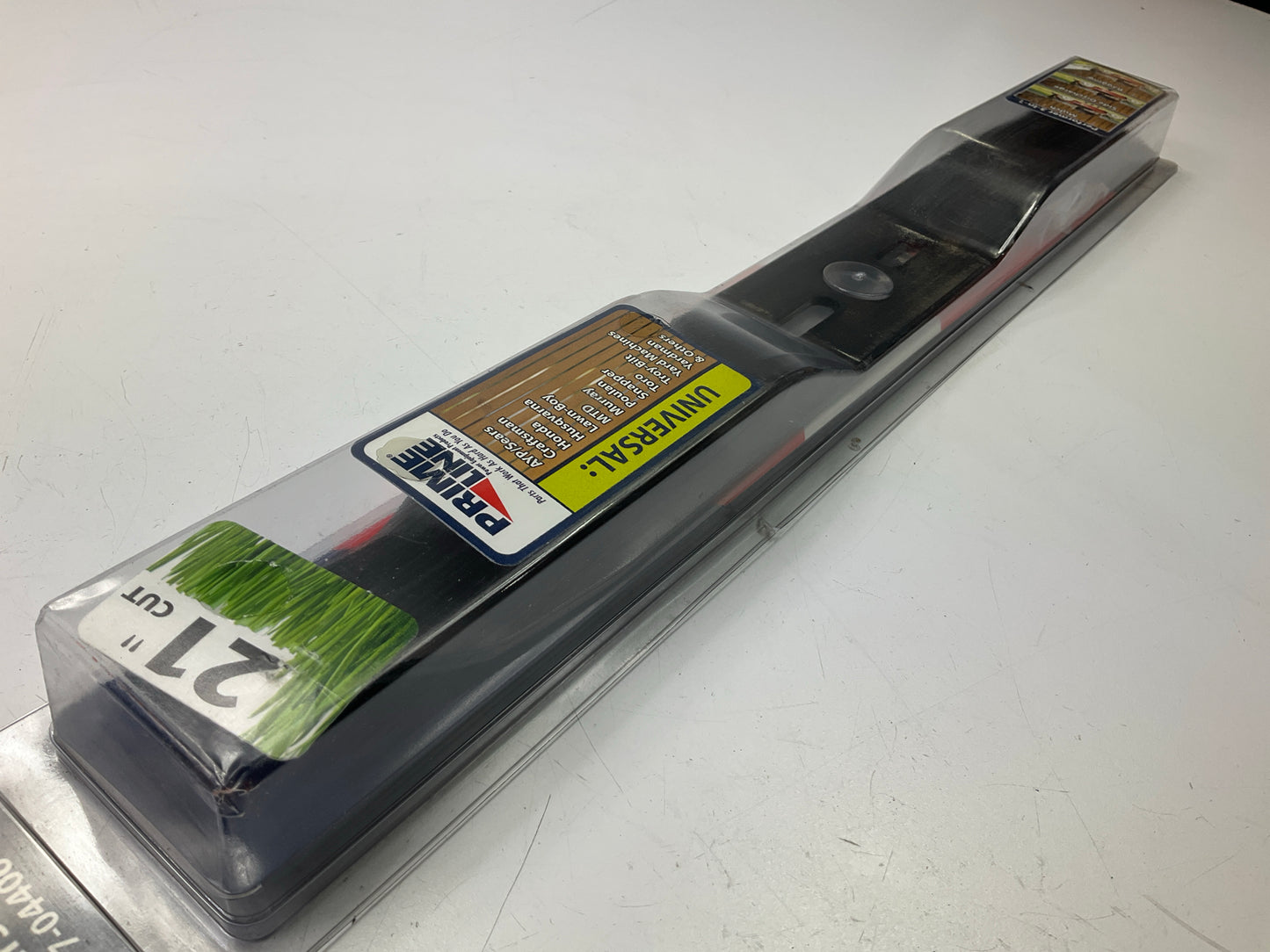 Primeline 7-044064 Universal Performer 3-in-1 Lawn Mower Blade 21'' Long, 1'' Hole