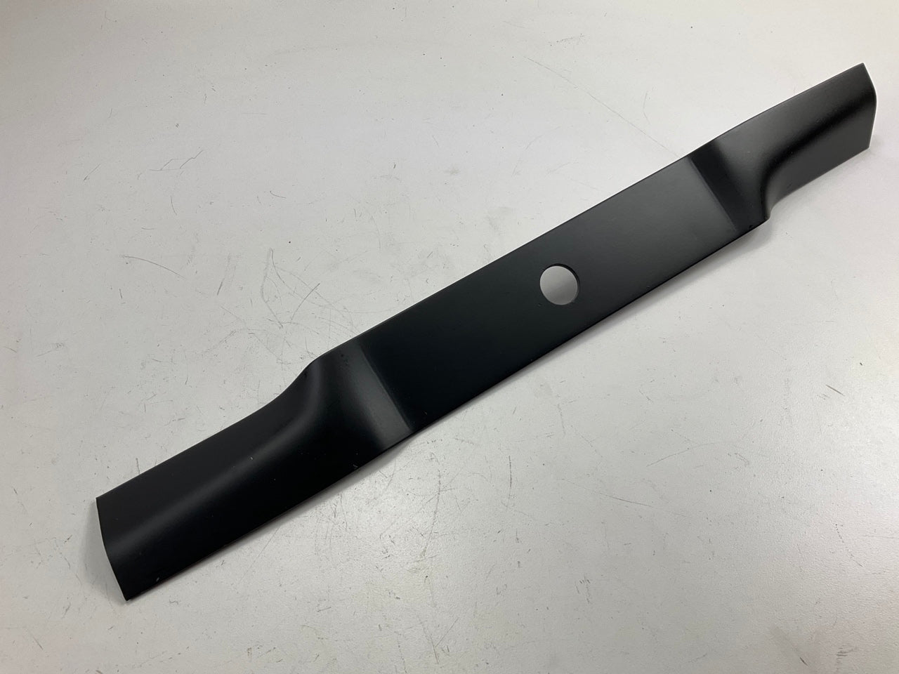 Primeline 7-04675 Lawn Mower Blade 056251E701, 335-016, 335-030, 335-166
