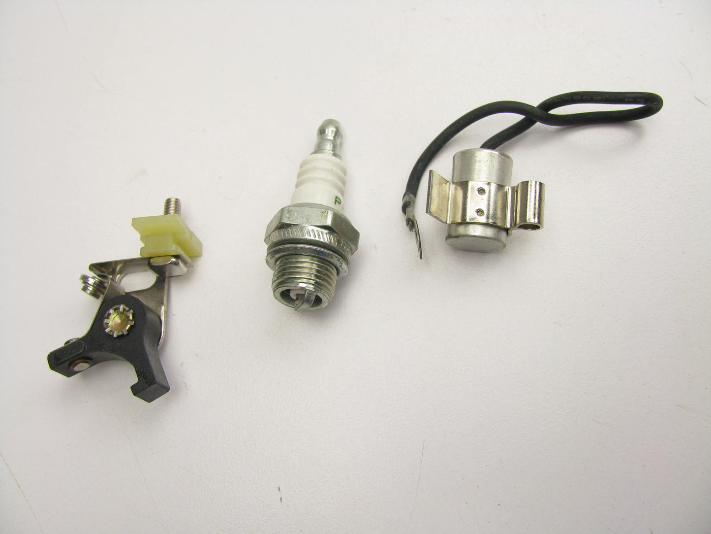 Primeline 7-05001 Tecumseh Universal Tune-up Kit: Spark Plug, Points, Condenser