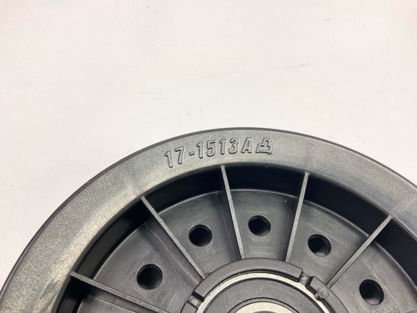 PrimeLine 7-05340 Flat Idler Pulley With Flange, 1/2'' ID, 4-3/4'' OD Murray 91801