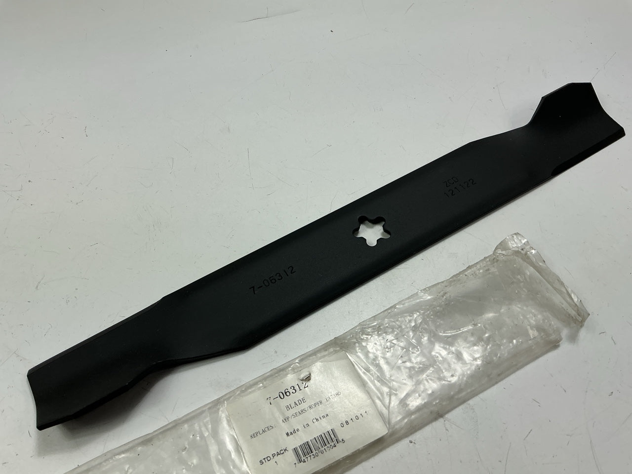 Primeline 7-06312 Lawn Mower Blade 137380, 156468, 532137380, 532137380, 21798