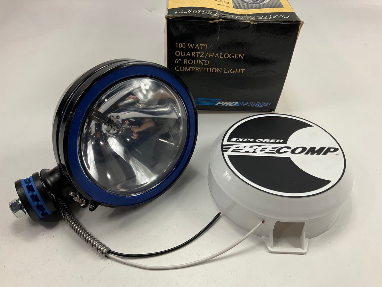 Pro Comp 9004 6'' Round Competition Halogen 100 Watt Driving Light, Black