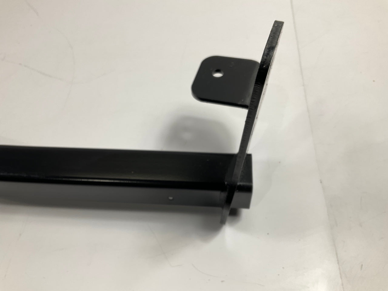 MISSING HARDWARE - Pro Series 51193 Class 3 Trailer Hitch For 05-14 Equinox