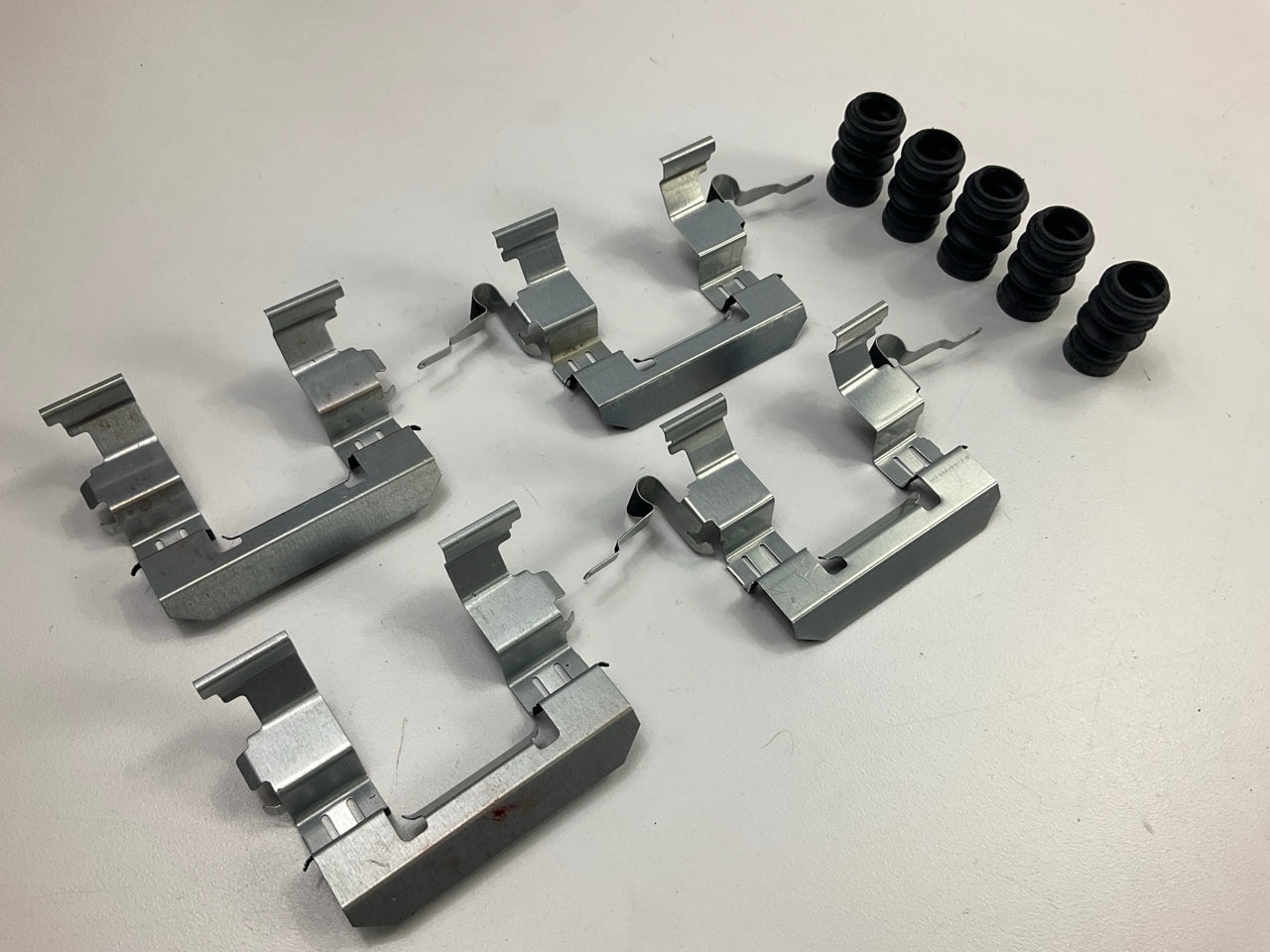 Pro Stop 13522Q Front Disc Brake Hardware Kit
