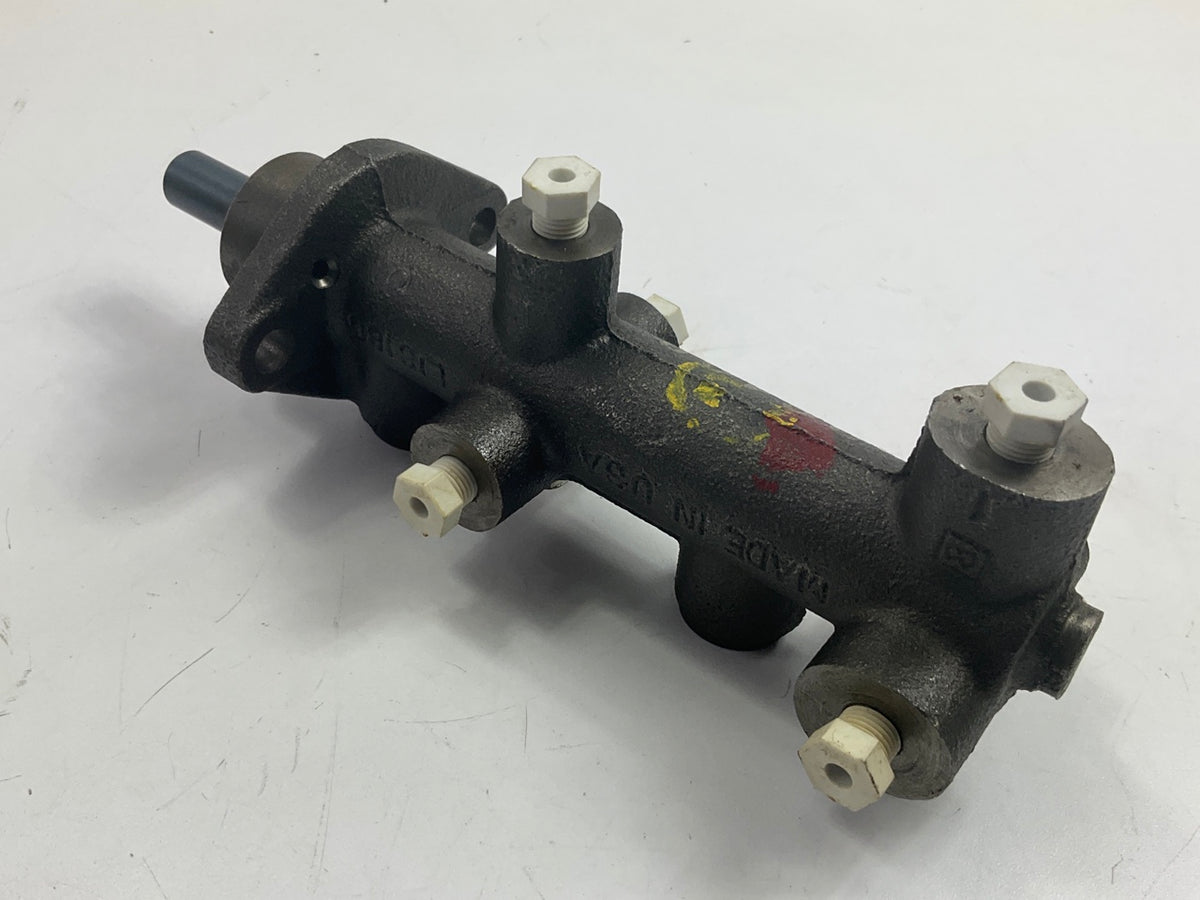 REMAN. Pro Stop 20-1718 Brake Master Cylinder