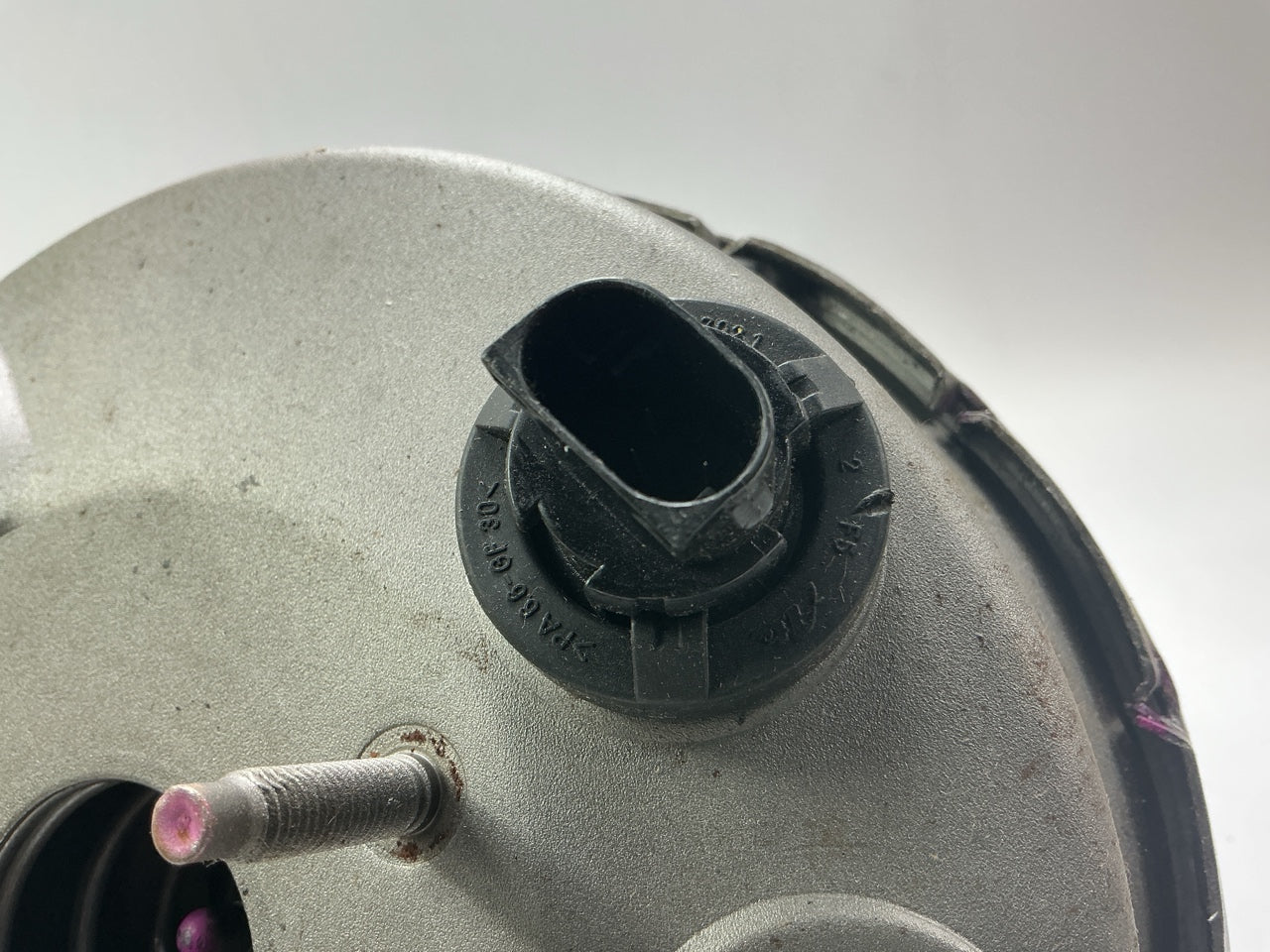 REMAN - Pro Stop 53-3118 Power Brake Booster - BROKEN CONNECTOR