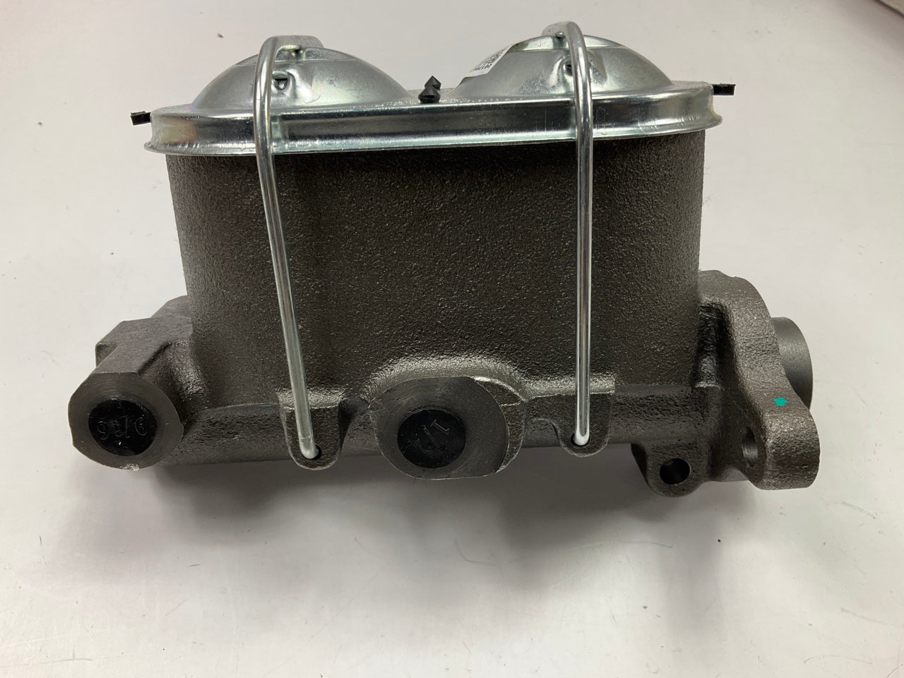 REMAN. Pro Stop M1732 Brake Master Cylinder